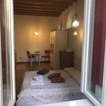 Myroom Citta Alta 1 ベッド・アンド・ブレックファスト 3*