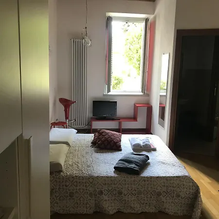 ベッド・アンド・ブレックファスト Myroom Citta Alta 1 ベルガモ